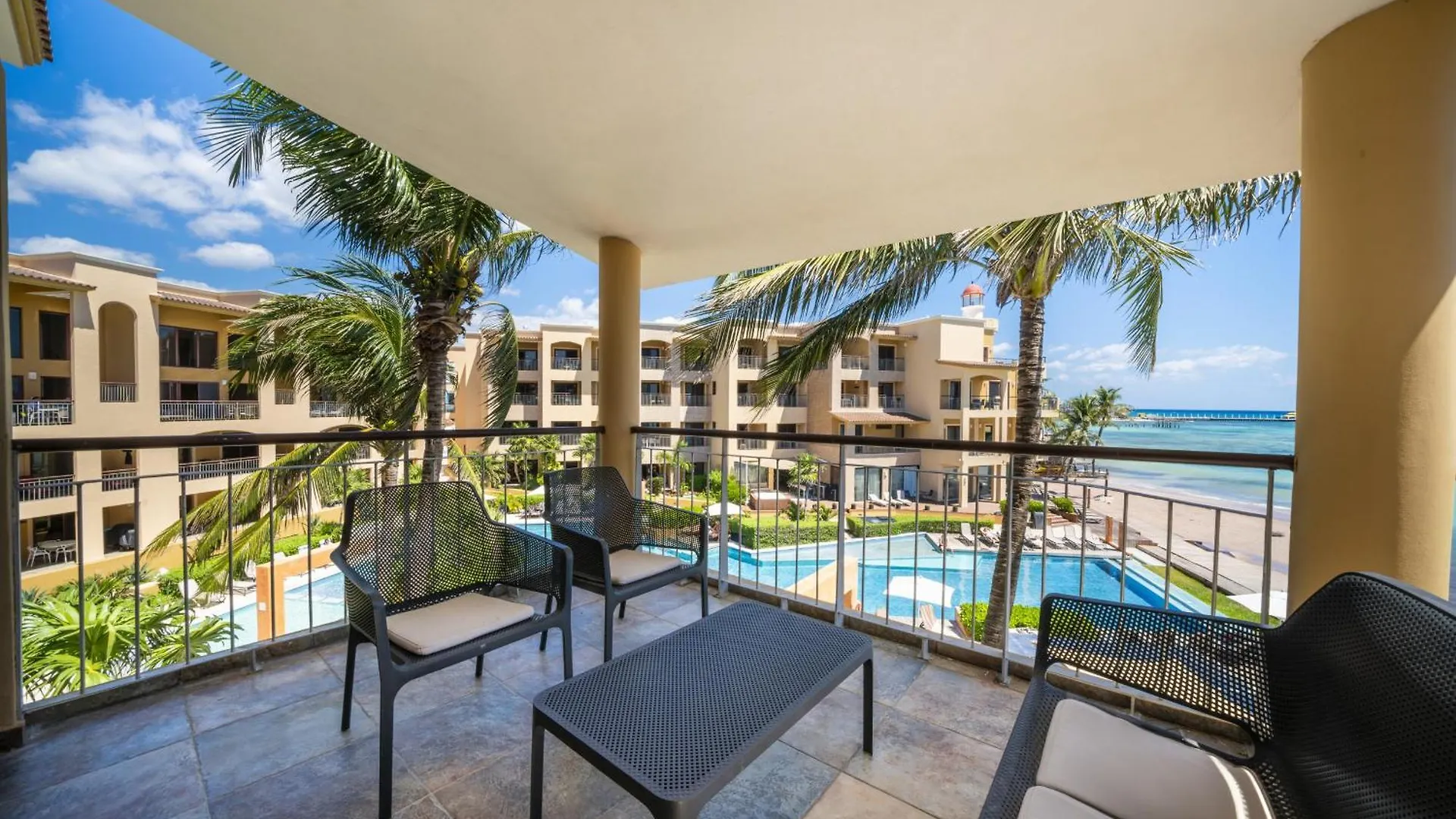 Luxury Beachfront Condo With 3 Bedrooms & Ocean View - El Faro Residences - Reef 301 신데 델 카르멘 멕시코